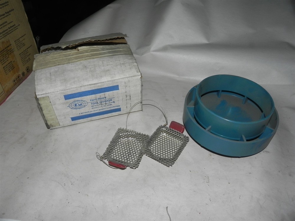 GM KENT-MOORE J-26996-1 INTAKE MANIFOLD COVER SET AUTOMOTIVE DEALERSHIP TOOL