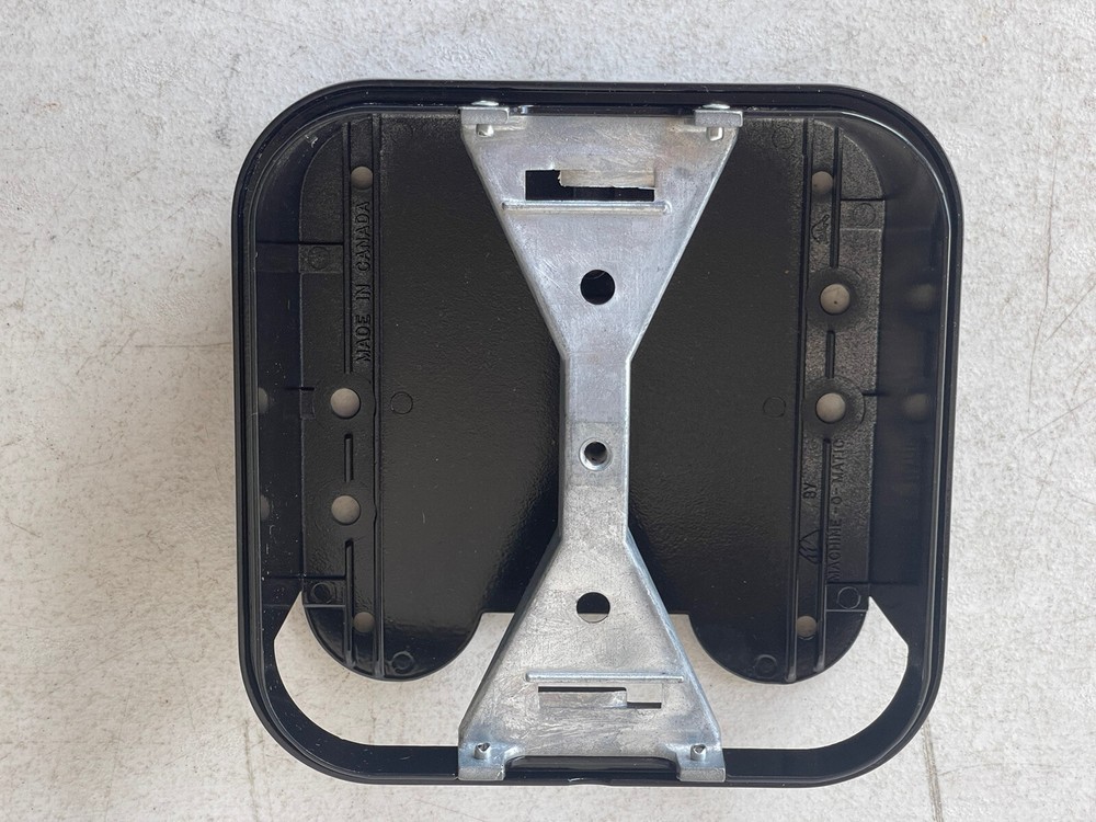 Beaver RB16 BASE, Cash Drawer With Bridge Assembly For Gumball Candy Machine