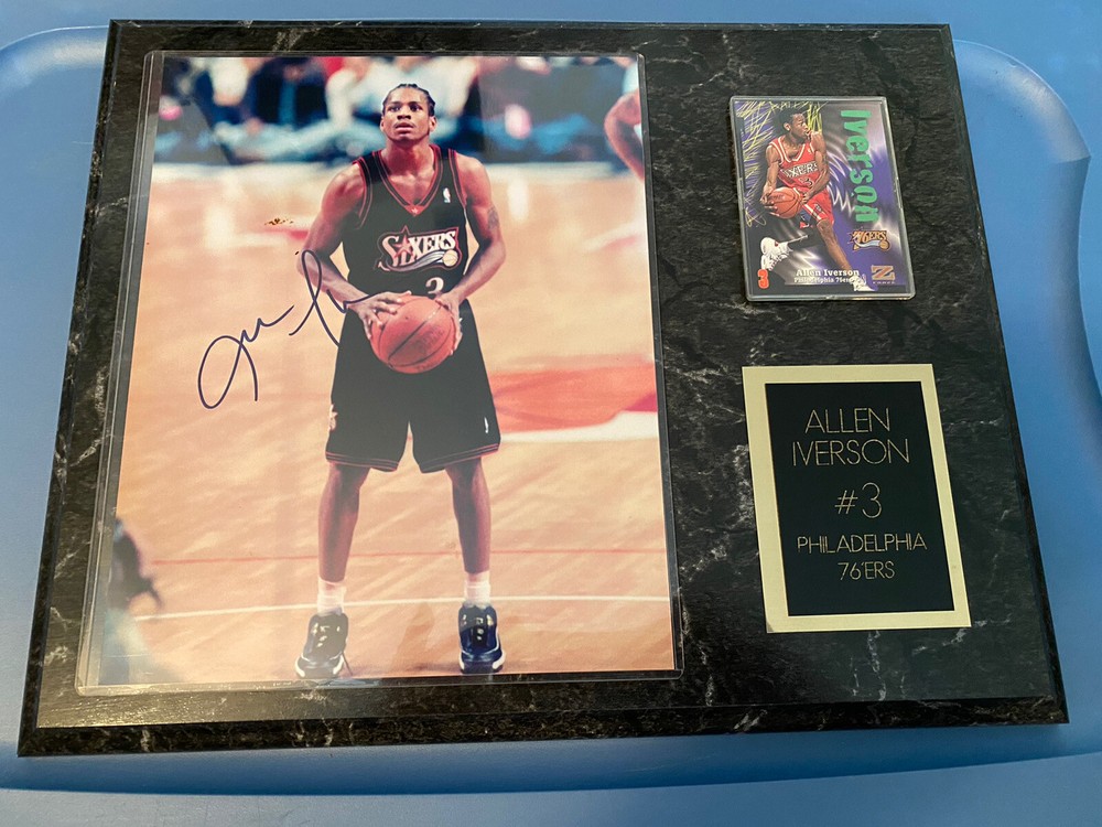 Allen Iverson Signed Framed 8x10 Philadelphia 76ers With COA