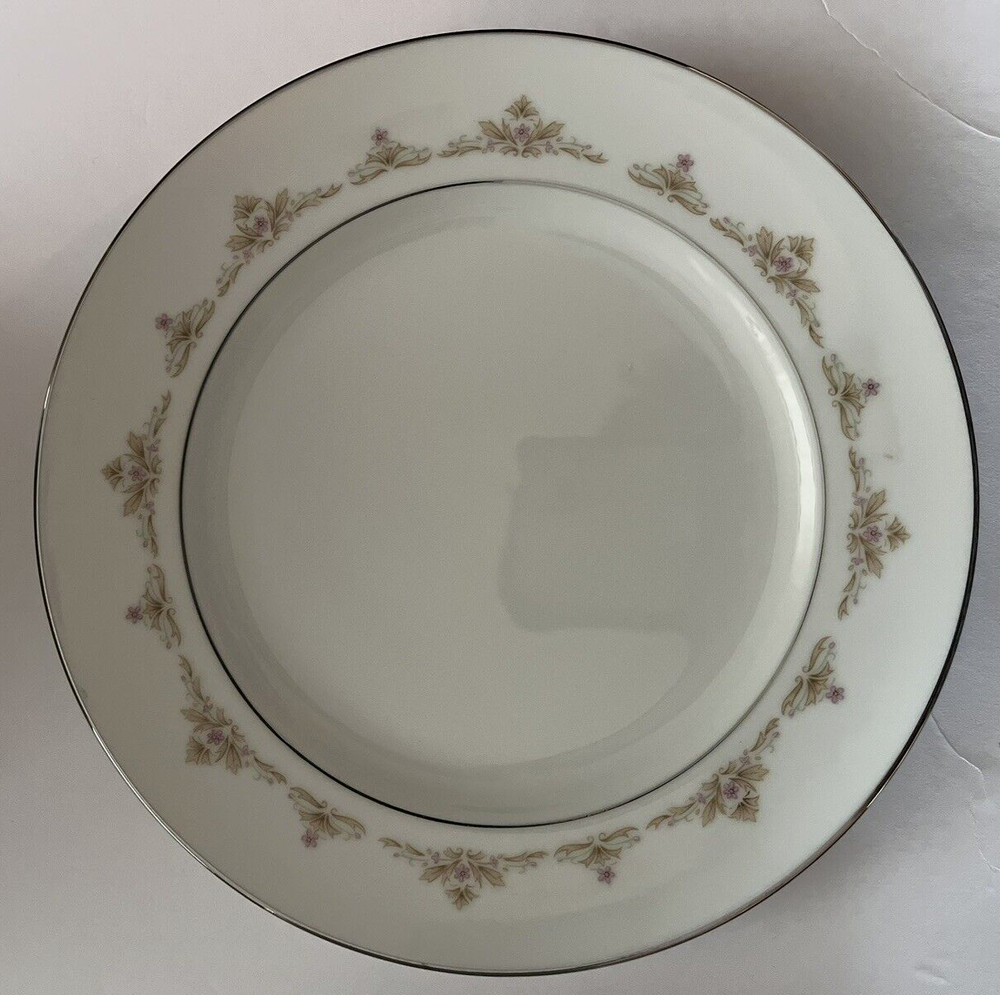 Mikasa Fine China Bernice Salad Plates Pink Flowers and Leaves Platinum Edge 6