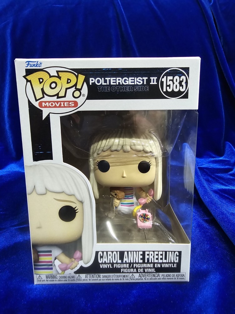 Funko Pop! Vinyl: Poltergeist - Carol Anne Freeling #1583 W Protector