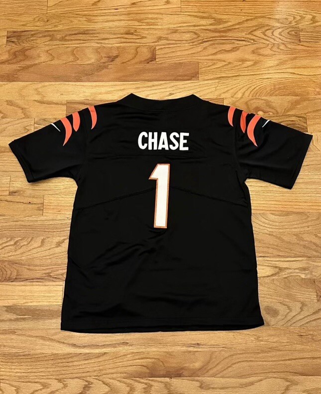 JaMarr Chase #1 Cincinnati Bengal KID Jersey Black YOUTH MEDIUM Stitched Jersey