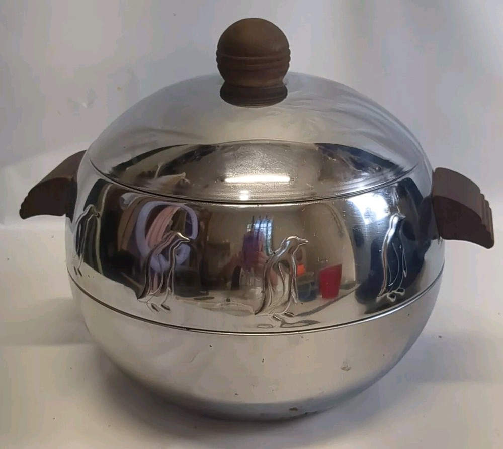 VTG West Bend Penguin Chrome Hot Cold Server Ice Bucket Lid MCM Wood Handles