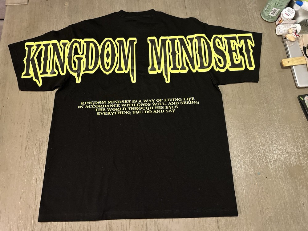 Bible Scripture Apparel Christian Street wear Graphic Tee XL Black/Yellow