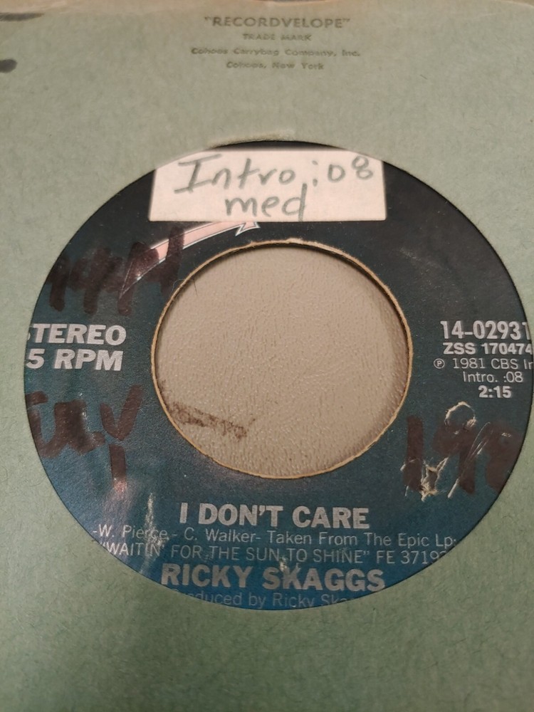RICKY SKAGGS I DON'T CARE 7