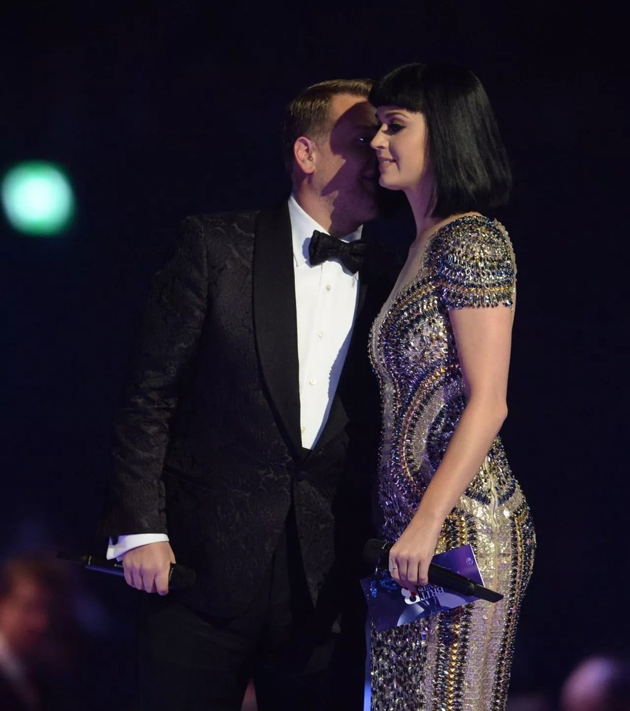 Katy Perry 4x6 Celebrity Photo Print Listening Attentively