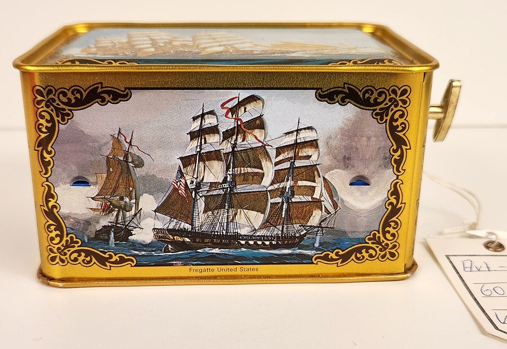 Vintage Wind-Up Tin Music Box Karl Rohrseitz American Ships  La Paloma Germany