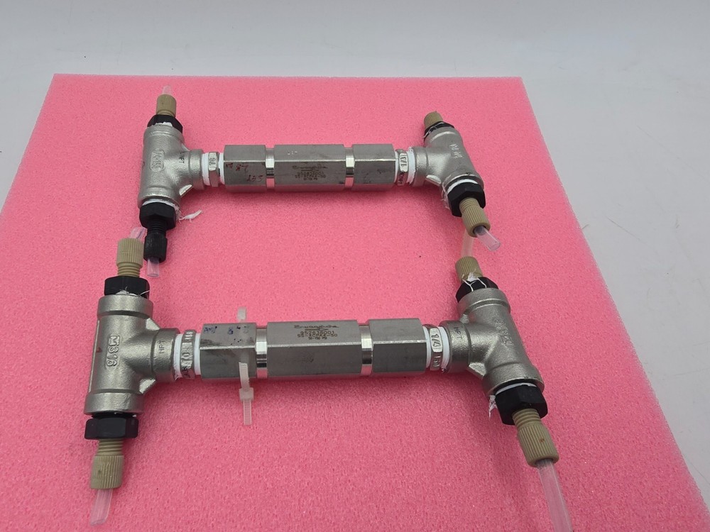 2 units used SWAGELOK SS-4CPA4-50 POPPET CHECK VALVE