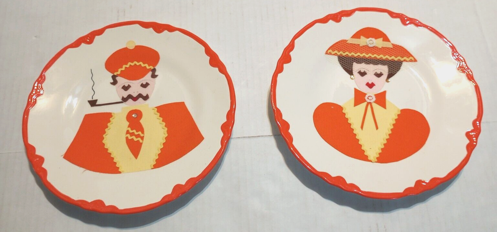 1950s Vintage Folk Art Felt Mr & Mrs Kitschy Wall Plates in Orange & Yellow