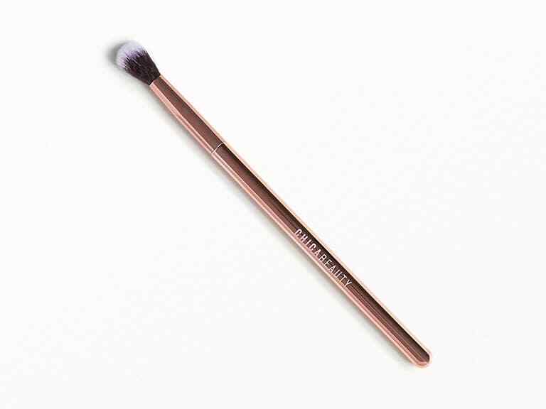 CHICA BEAUTY Eyeshadow Blender Brush - NEW