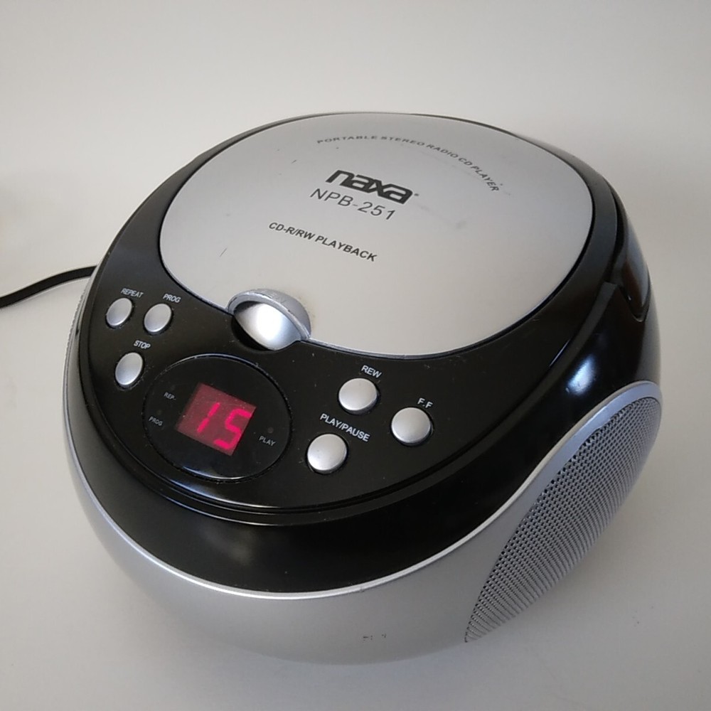 Naxa NPB-251 Boombox CD Player-Line In-Radio, CD Repeat-W/Cord, Tested Working