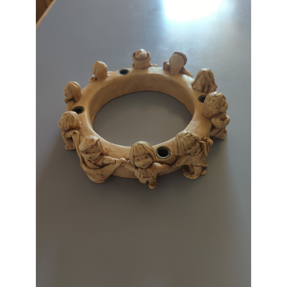 Vintage Abbey Press Advent Wreath Candle Holder Children All Over The World-image