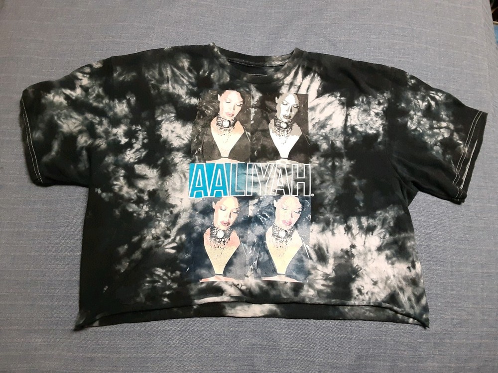 AAILYAH HALF T SHIRT-image