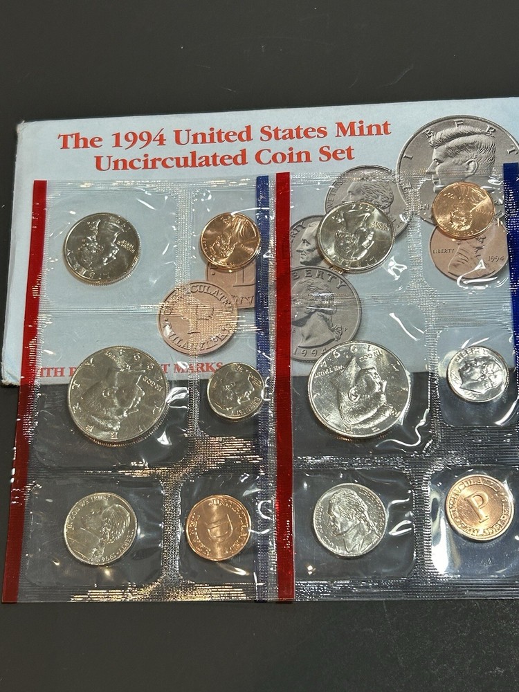 1994 P and D US Mint Uncirculated Coin Set LOW Shipping!!!