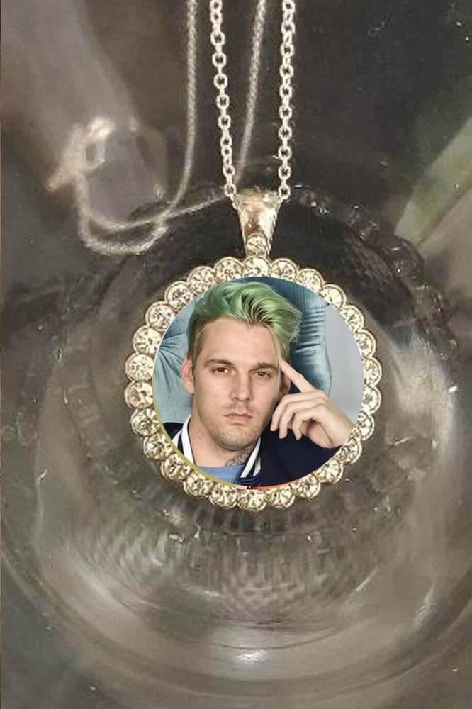 Aaron Carter silver rhinestone bling necklace with fast free shipping great gift-image