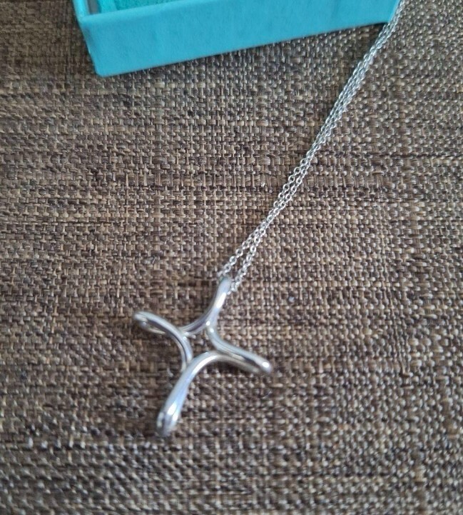 Auth Tiffany & Co.Silver 925 Infinity Cross Necklace W/Original Box From Japan