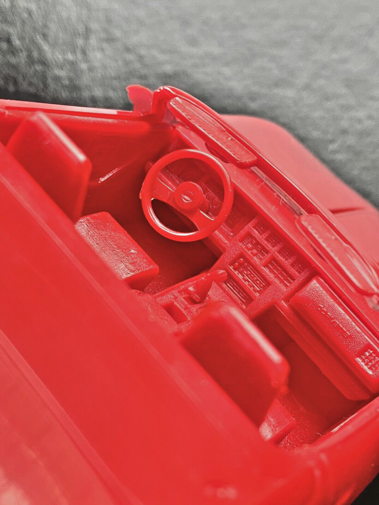 1987 AMT ERTL Chevy Corvette Convertible Dealer Promo Car 1/25 Red- NOS