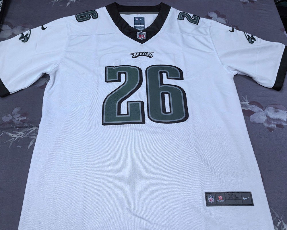 Saquon Barkley #26 Eagles Vapor White Sewn Stitched Jersey.