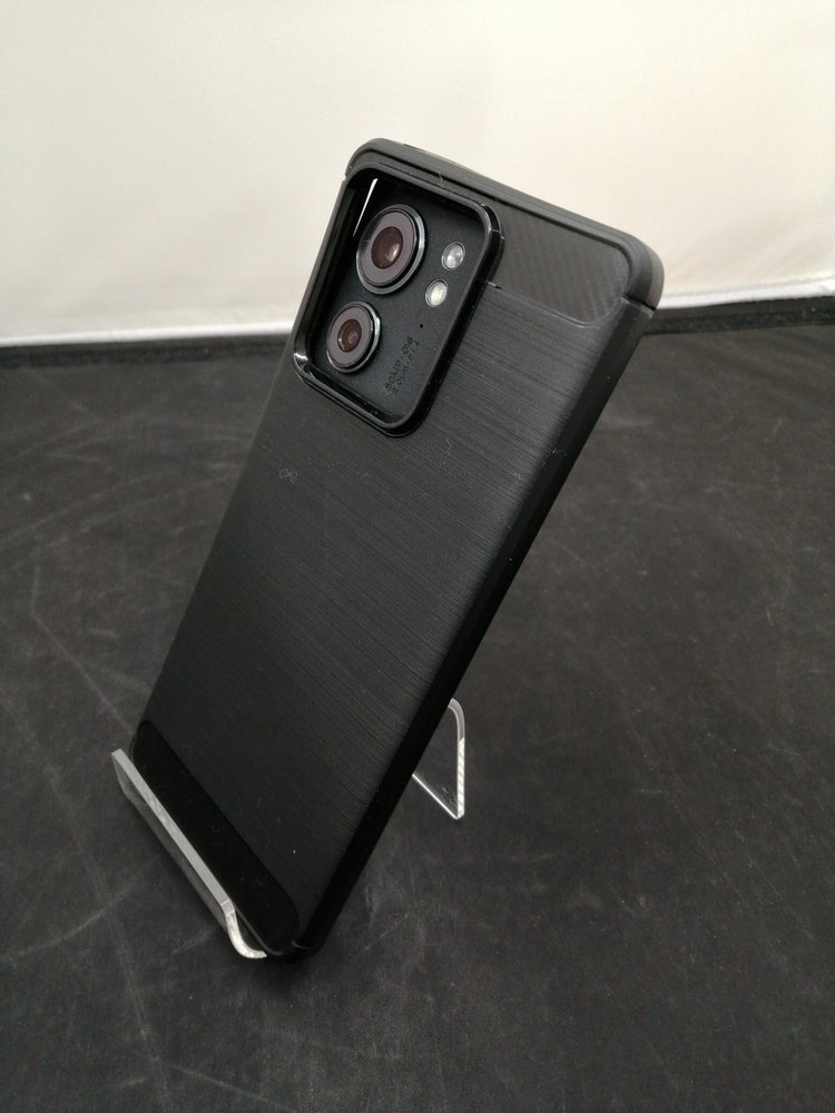 SIM free smartphone model number  EDGE40MOTOROLA