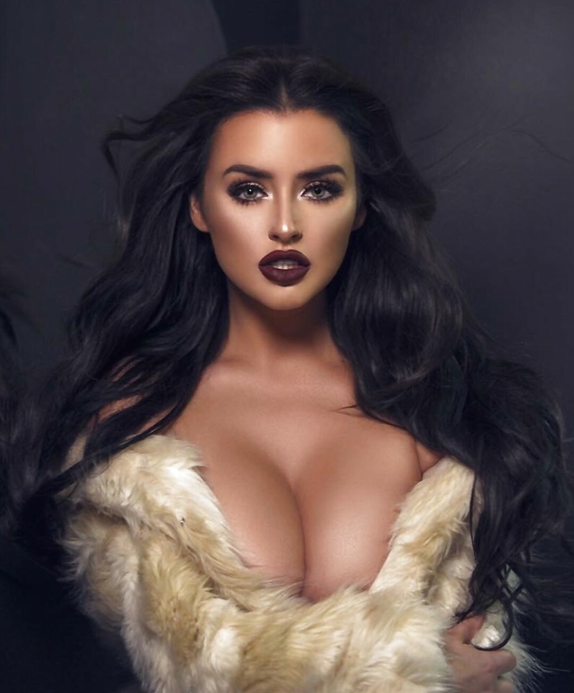 Abigail Ratchford Sexy With Dark Lips 8x10 Picture Celebrity Print-image
