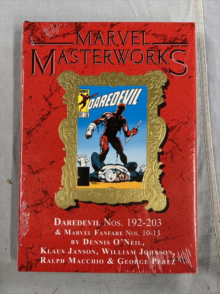 Marvel Masterworks #354 DAREDEVIL Vol 18 DM Variant Cvr (2024) Global Shipping