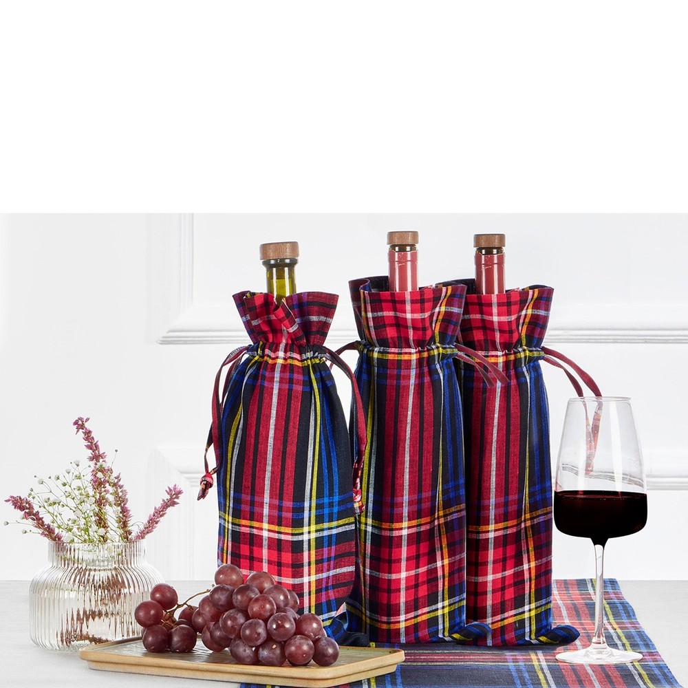Solino Home Black Wine Bottle Cover 100% Pure Kitchen Linen 6.5 x 14 Inch