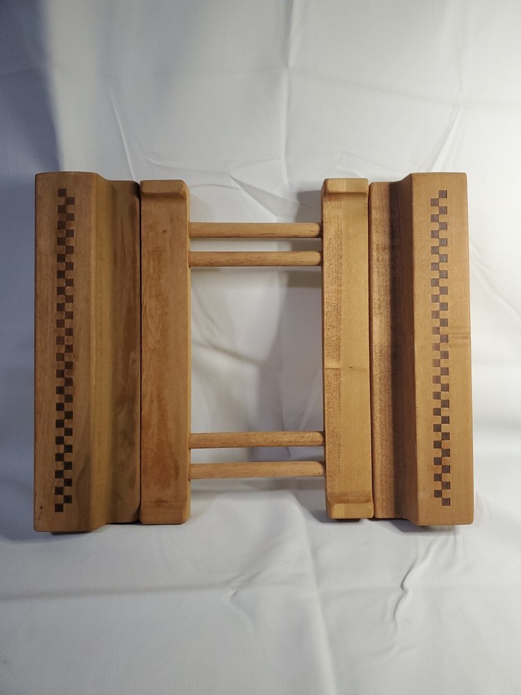 Pampered Chef Wooden Trivet For Casserole Dish Expandable Stoneware Hot Pad 2130