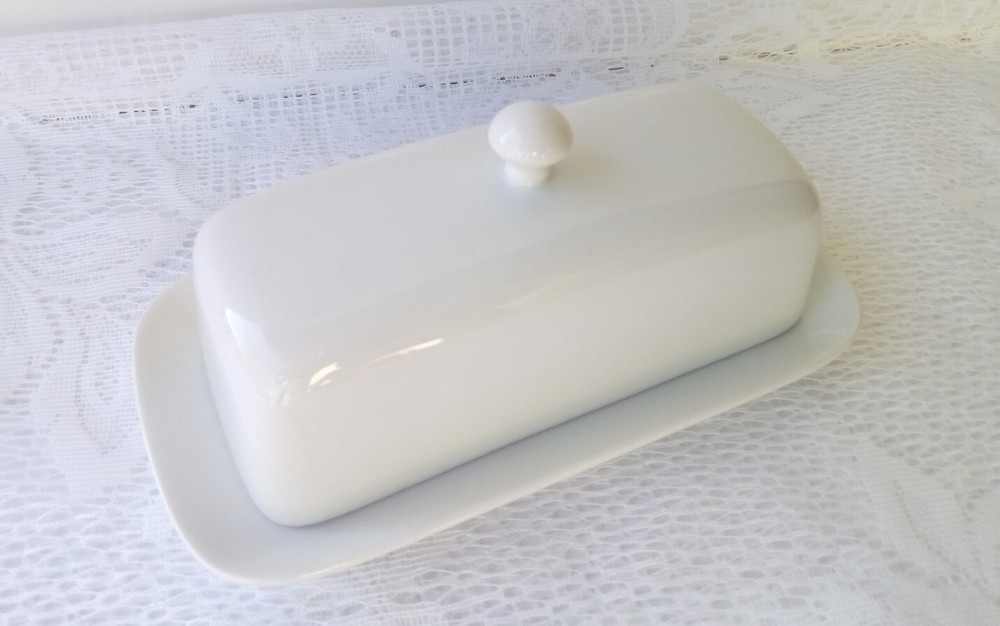 CORDON BLEU White Ceramic Butter Dish with Lid