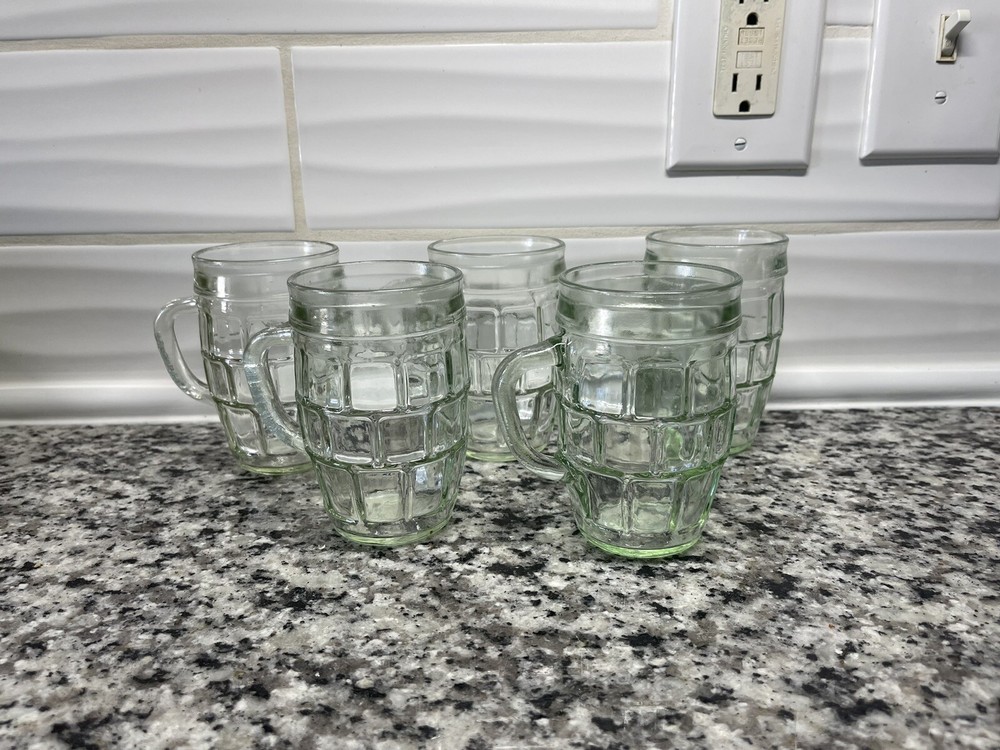 Set of 5 Vintage Barrel Shaped Glasses With Handle Light Hint Of Green 8 Ounces