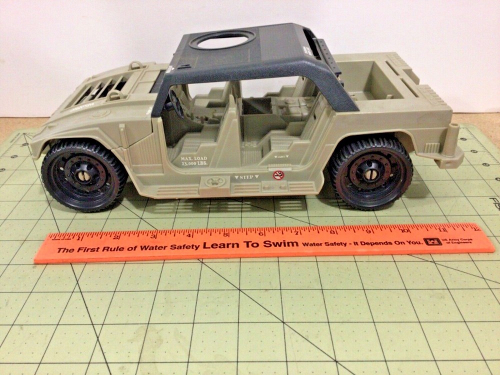 GI Joe Hammer Hummer vehicle. FREE Shipping! as-is