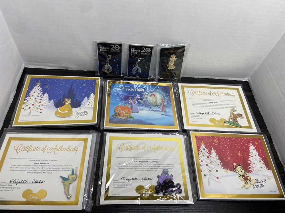 Authentic Disney Movie Club DMC / VIP Pins - Lot of 6 + Pendants MICKEY, BAMBI +