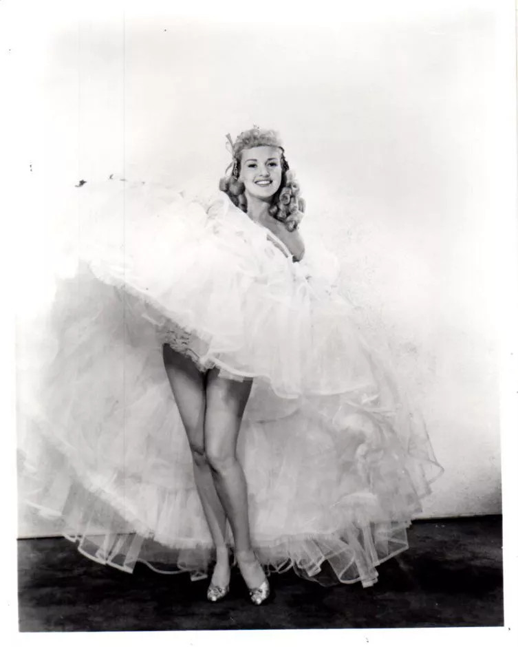 Betty Grable Dancer  4x6 Picture Celebrity Print