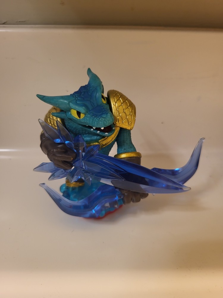 Skylanders Trap Team Snapshot Water Type Trap Master Loose Figure