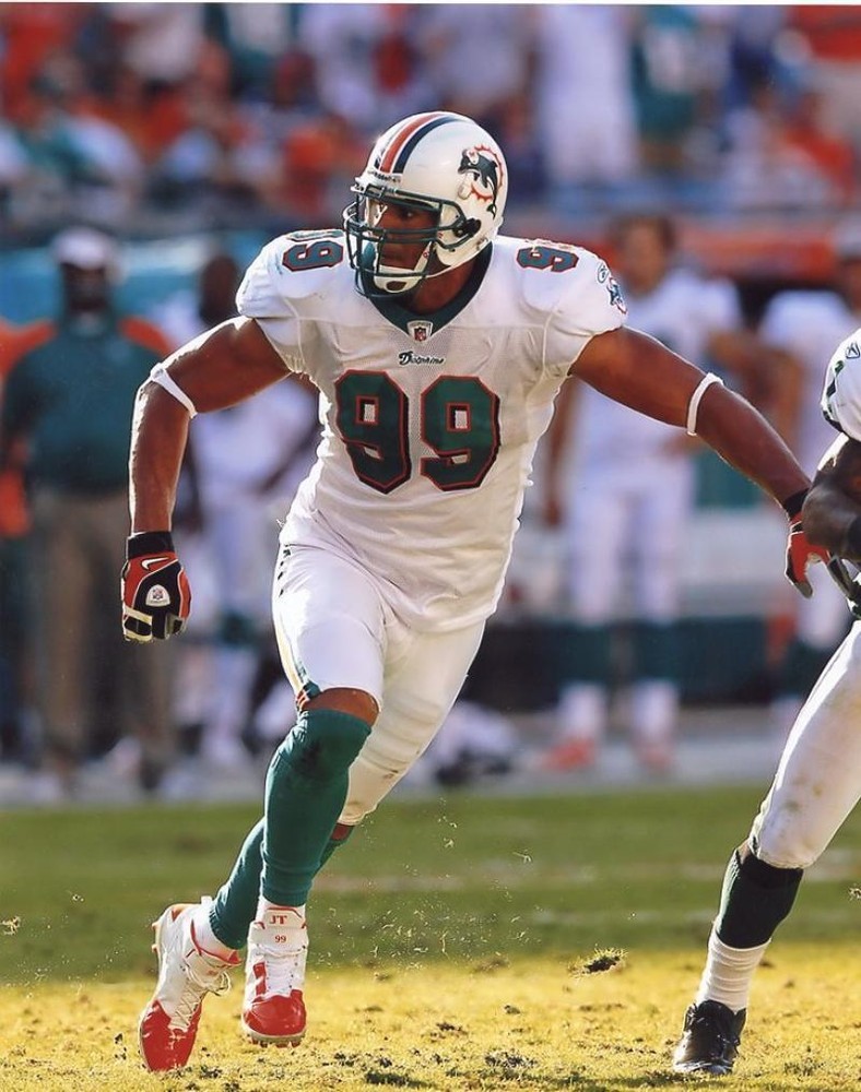 Jason Taylor Playing For The Miami Dolphins 8x10 Picture Celebrity Print