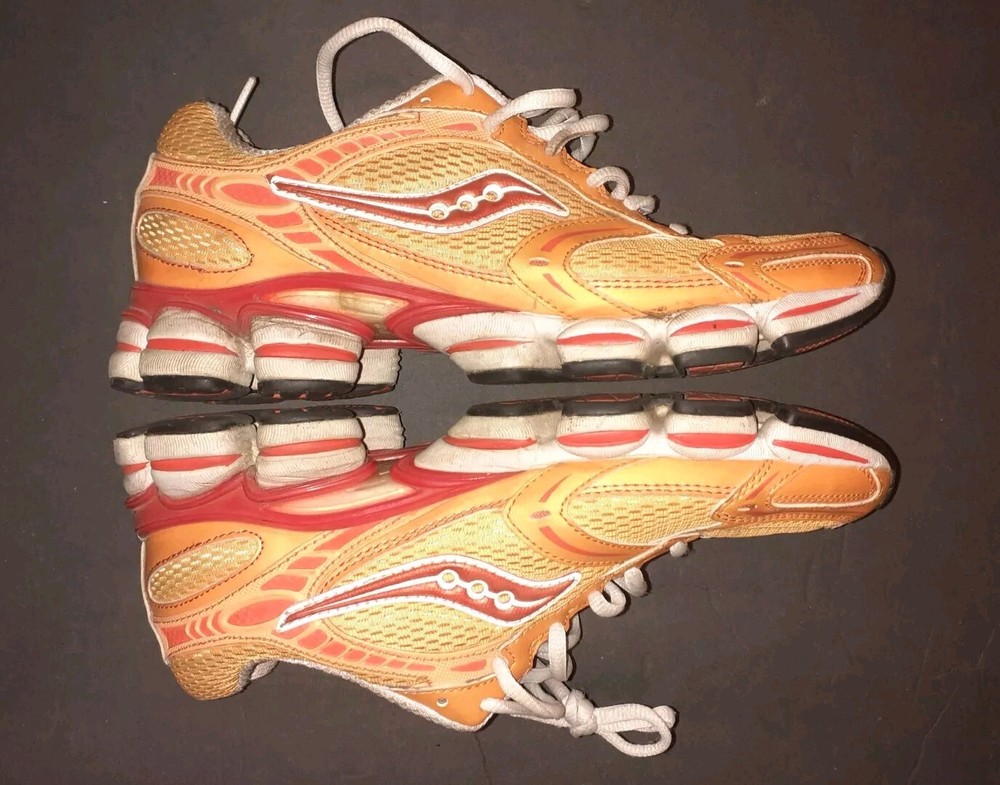 Men's Saucony Size 9 Running Shoes - Lightweight & Cushioned