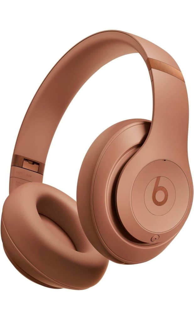 Beats Studio Pro x Kim Kardashian Bluetooth Noise Cancelling Headphones (NEW!!!)
