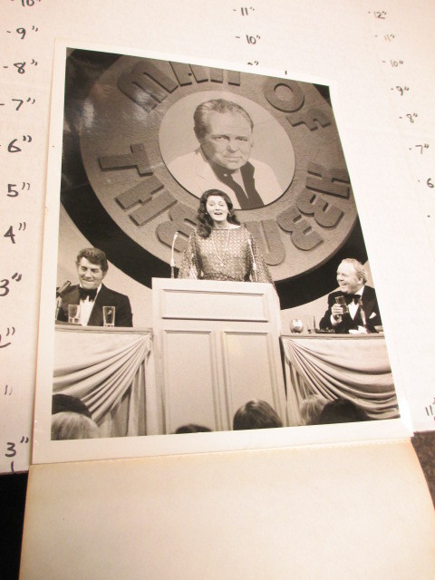 1970s NBC promo photo Dean Martin Roast with Mrs Carroll O'Connor