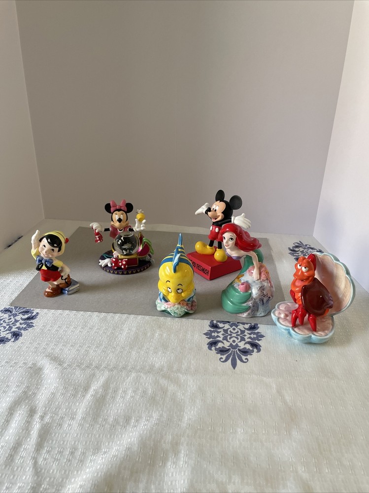 Disney collectibles figurines lot