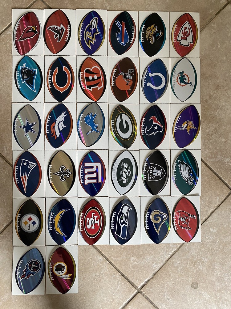Rare 2009 NFL Prismatic Football Stickers Entire Set of 32 Vending Machine