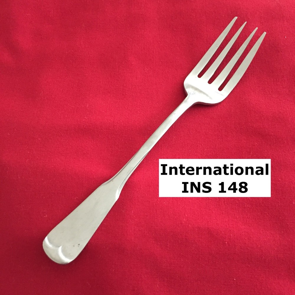 International INS 148 Fiddle Shape Salad Fork 6 1/2