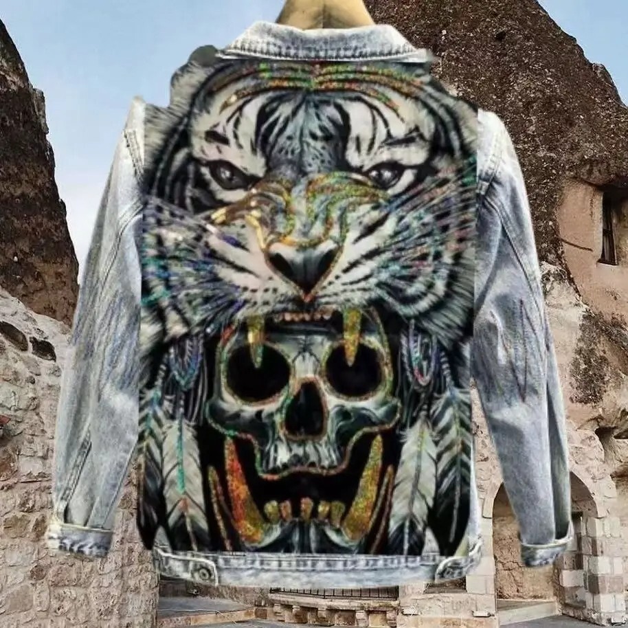 New Denim Luxury Fashion Tiger Skull Embroidery Button Up Men Blue Jeans Jacket