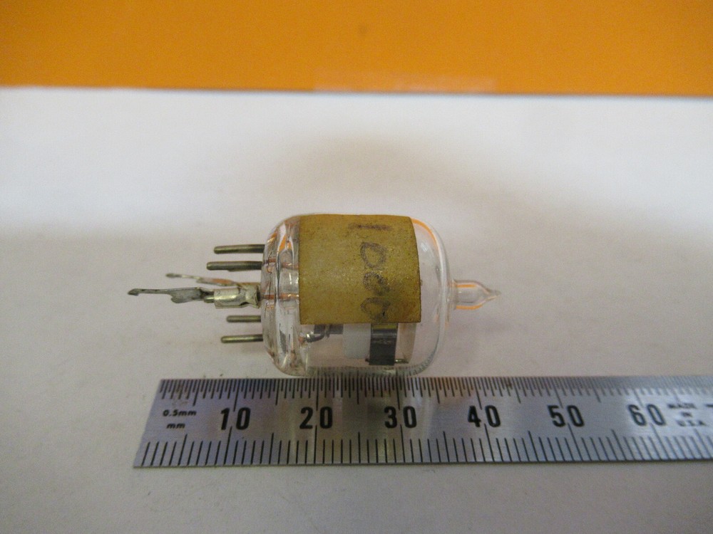 Vintage Resonator Quartz Crystal Glass with As-Pictured Frequency and DT-6 Package