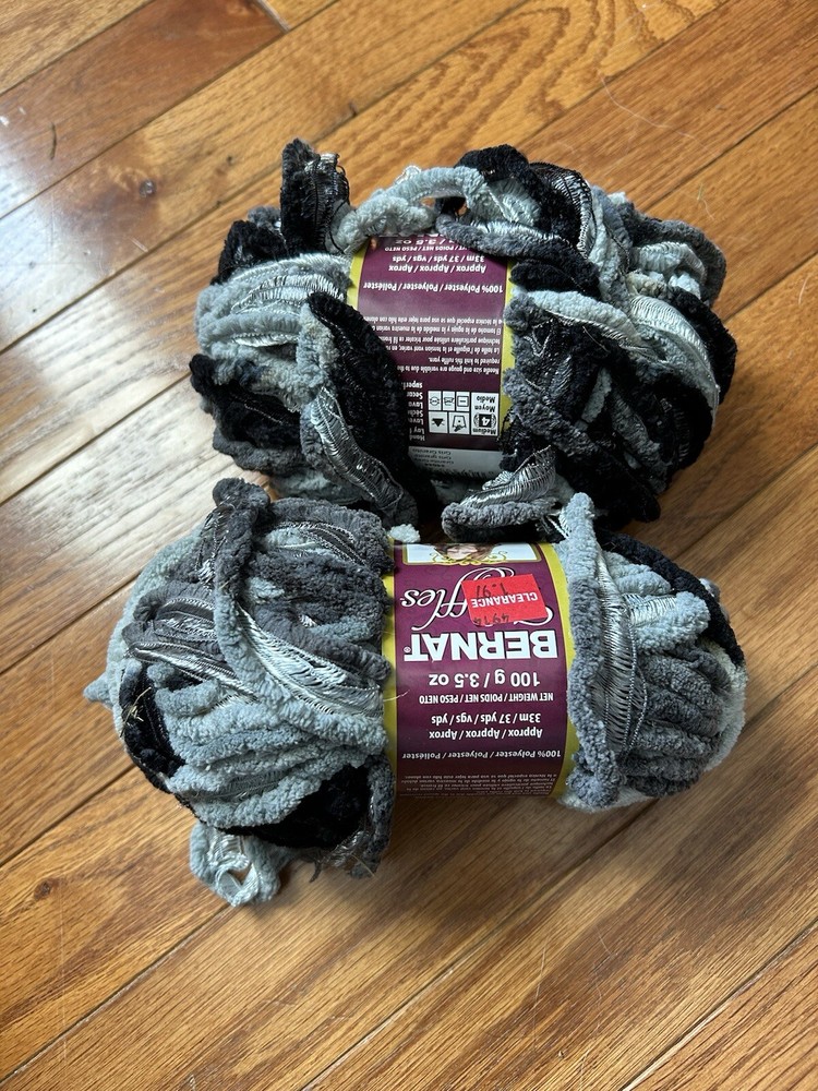 BERNAT TRUFFLES YARN - COLOR: GRANITE GREY #34044-3.50oz 37yds