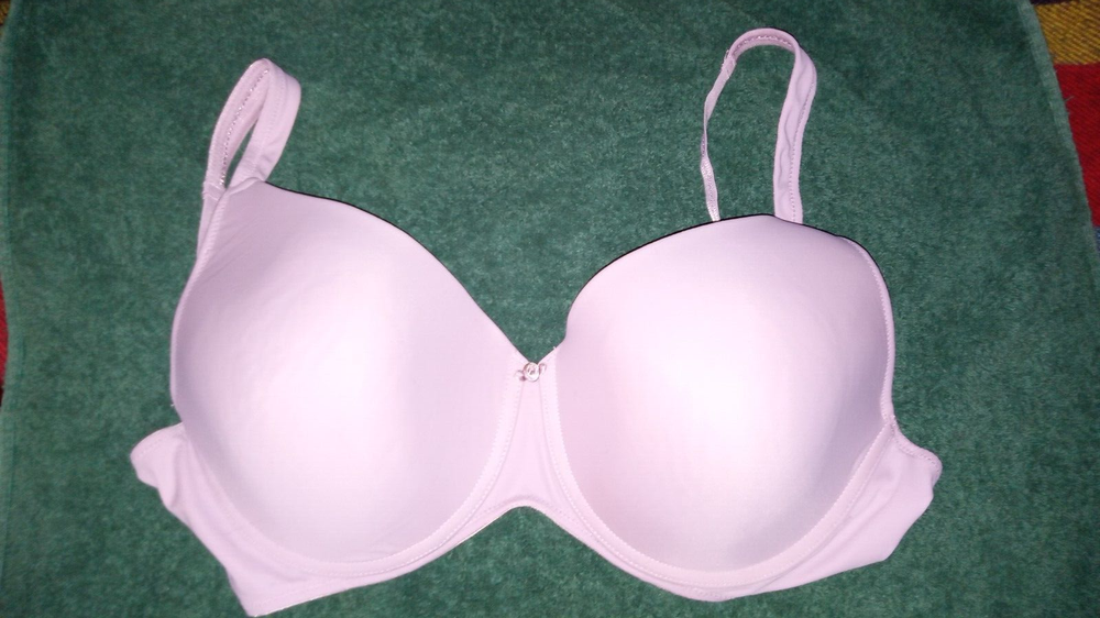 Barely Breezies Bra 42D lilac Lightly Lined Underwire Back Closure  Make Offer