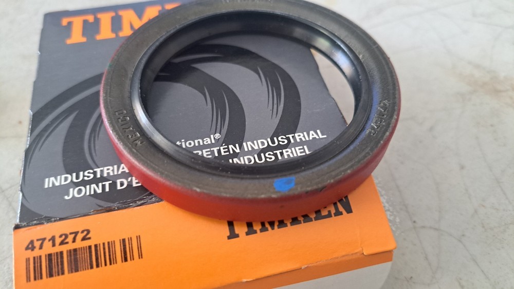 471272 oil seal