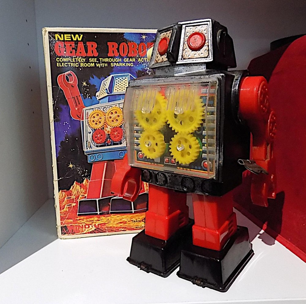 Vintage Plastic + Tin Wind-Up New Gear Robot Wt Spark, Horikowa (SH) Japan, VGiB