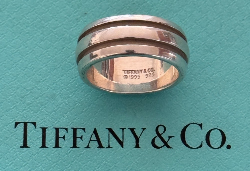 Tiffany & Co  Atlas  Groove Wide Ring Sterling Silver  925 Size  6 US 1995
