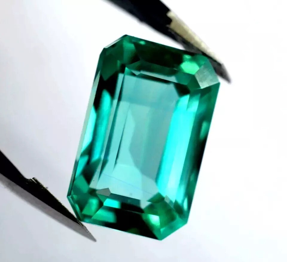AA+ Certified 10-12 Ct Natural Green Emerald Loose Gemstone Flawless Cut-image