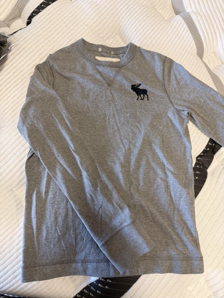 Abercrombie & Fitch kids Classic Moose Logo Grey Long Sleeve Shirt Boys Size M-image