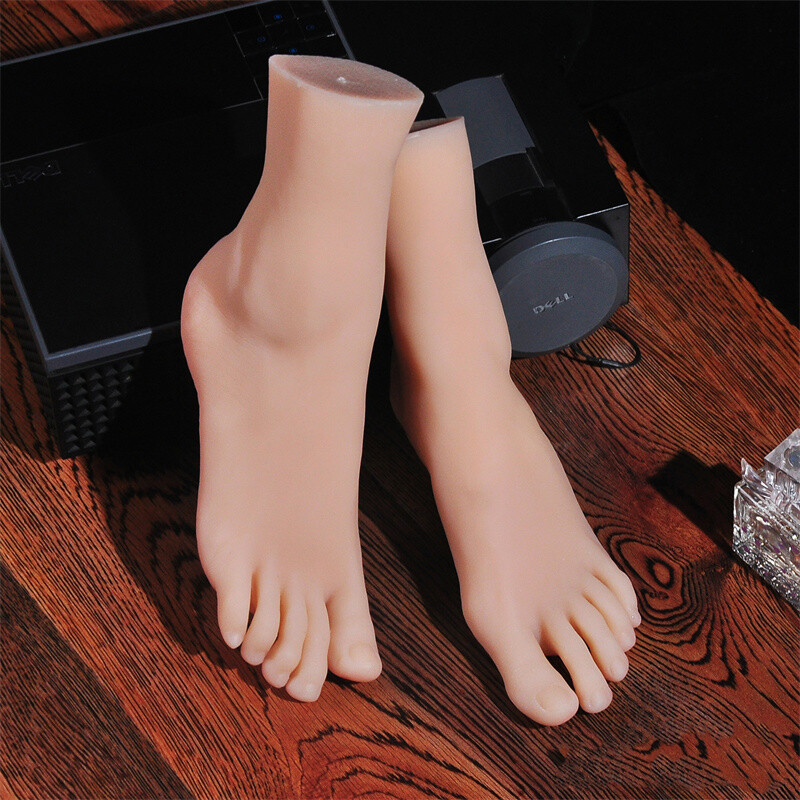 Simulation Silicone Prosthetic Foot Painting Teaching Shooting Display Props New